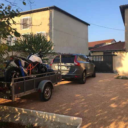 Hébergement de vacances Domaine De La Serve Lancié