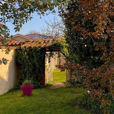 Domaine De La Serve Hébergement de vacances *